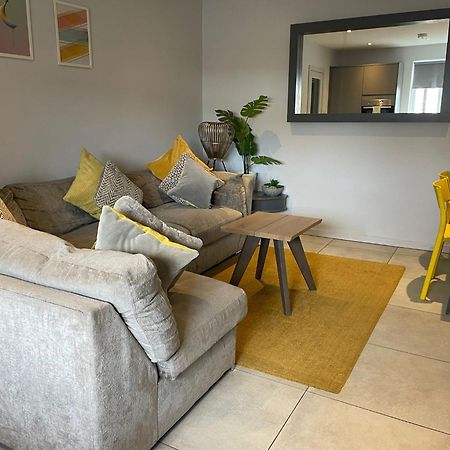 Sandbanks Road 풀 외부 사진